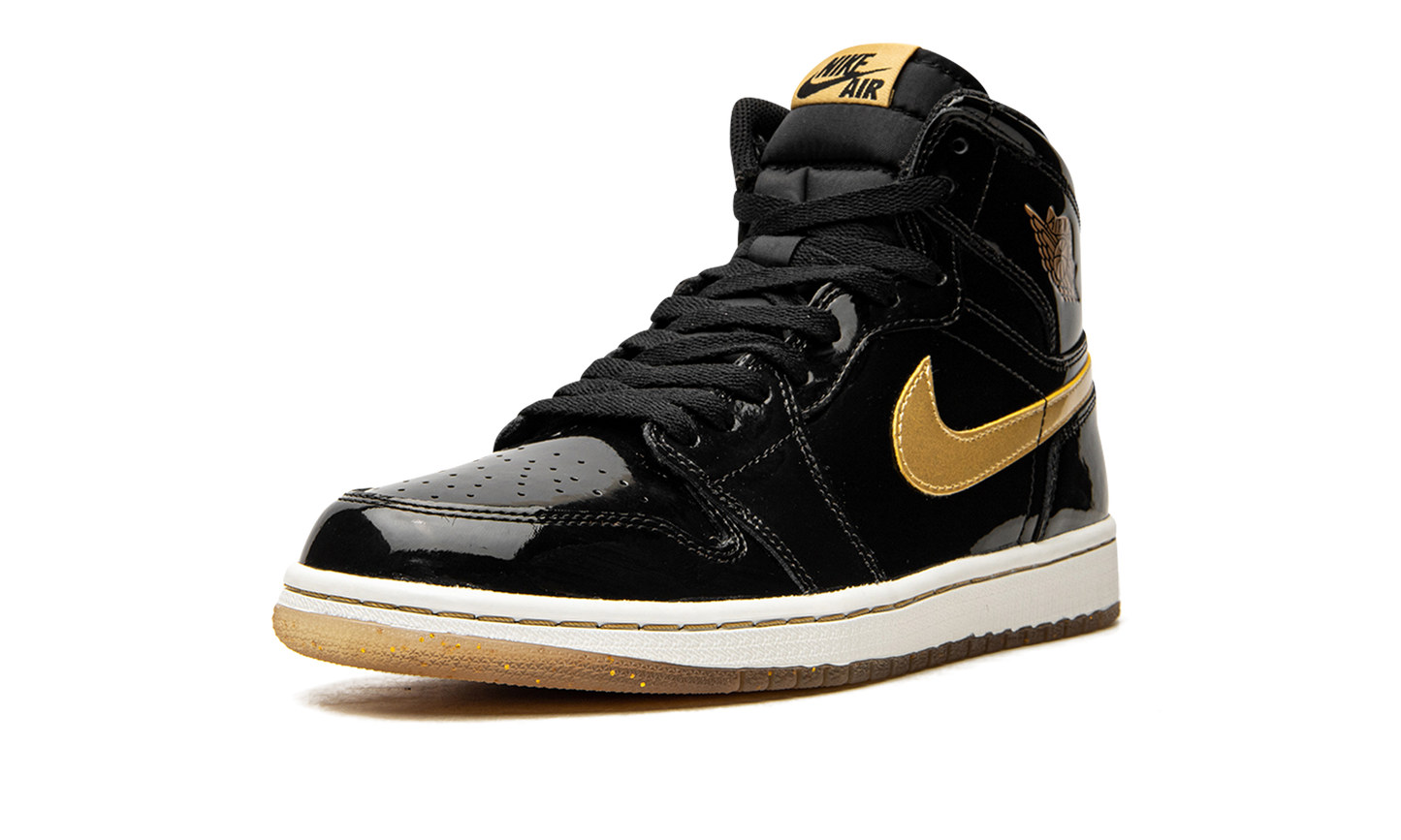 Air Jordan 1 Retro High OG Black/Metallic Gold 555088 019