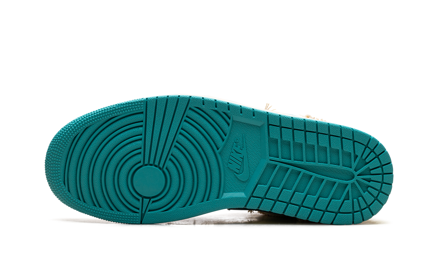Jordan 1 Low SE WMNS Wave HF4983 252