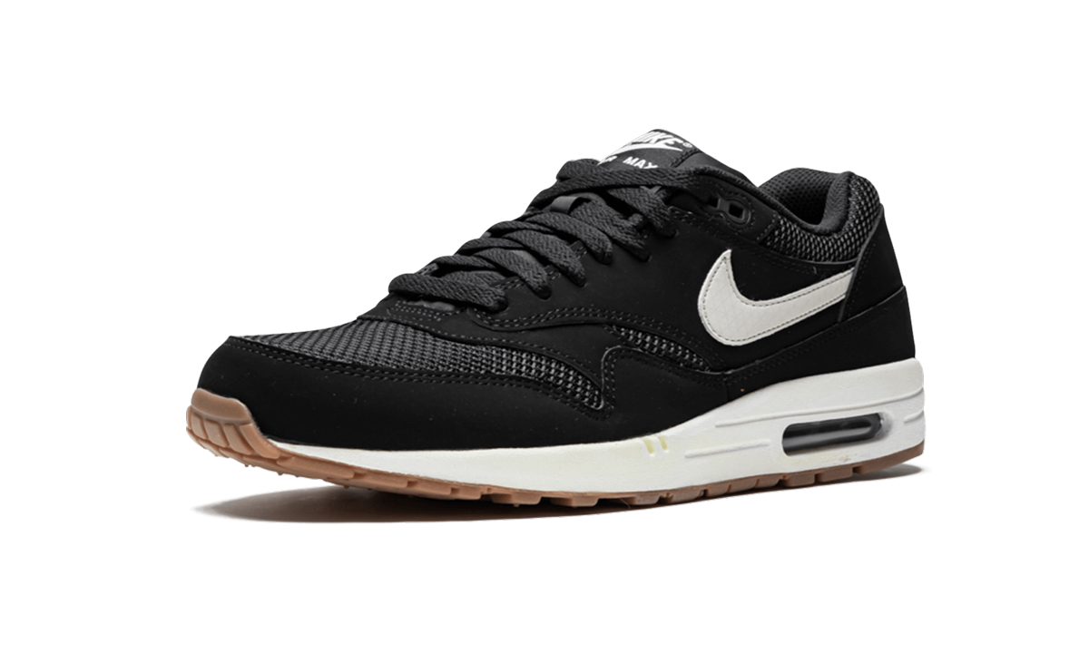 Nike Air Max 1 Essential "Black" 537383 026