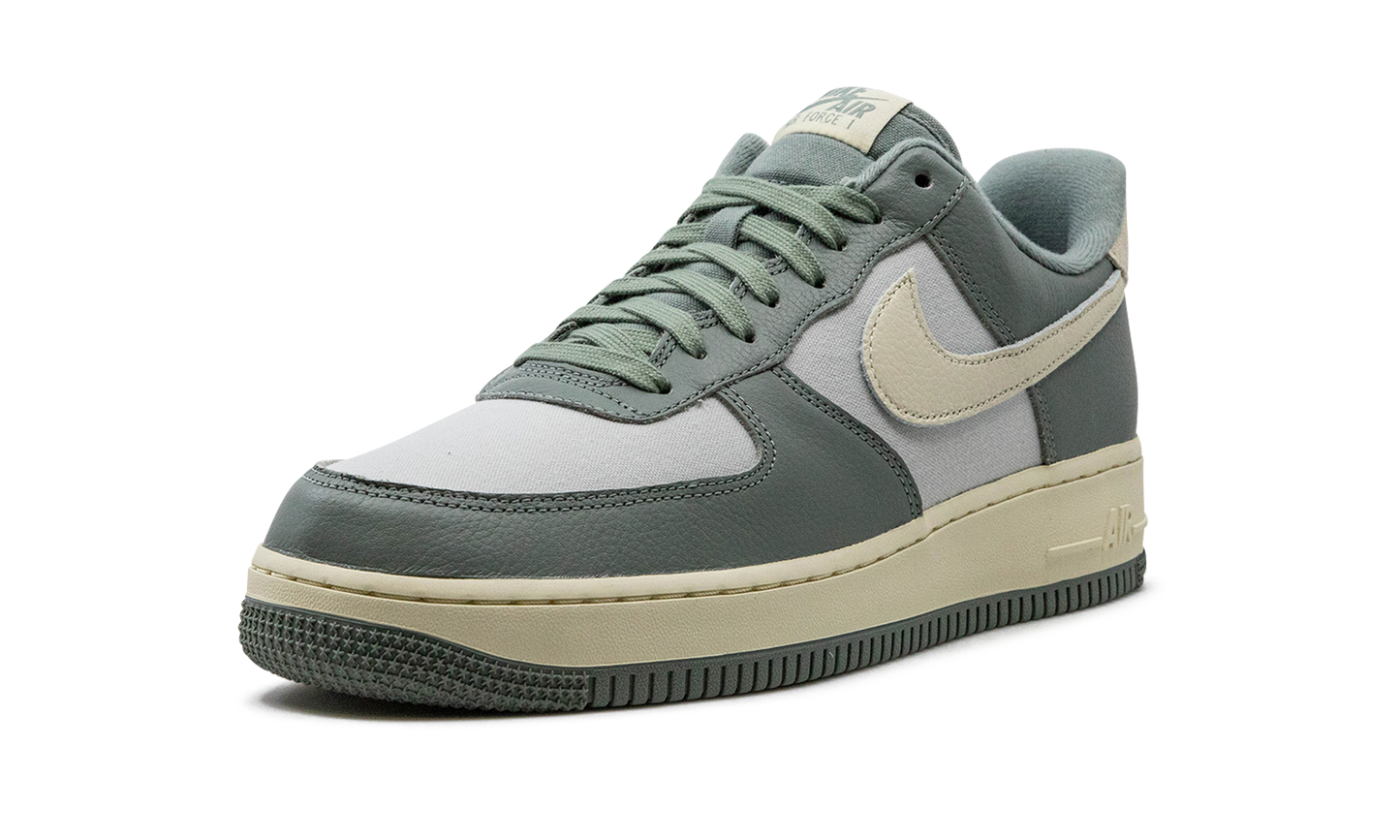 Nike Air Force 1 Low LX "Mica Green" DV7186 300