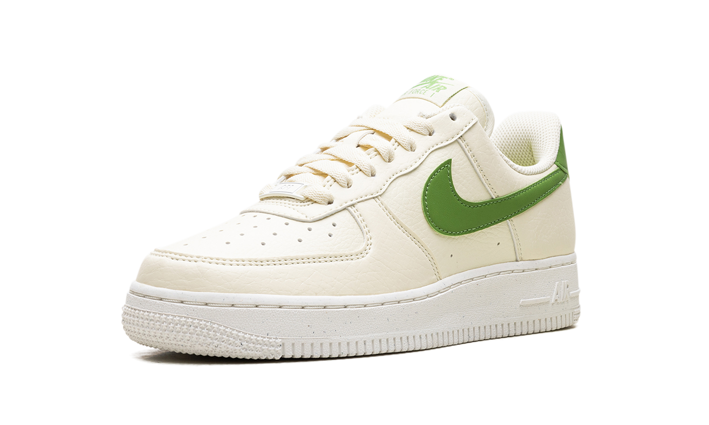Nike NIKE AIR FORCE 1 '07 LO WMNS COCONUT MILK DV3808 102