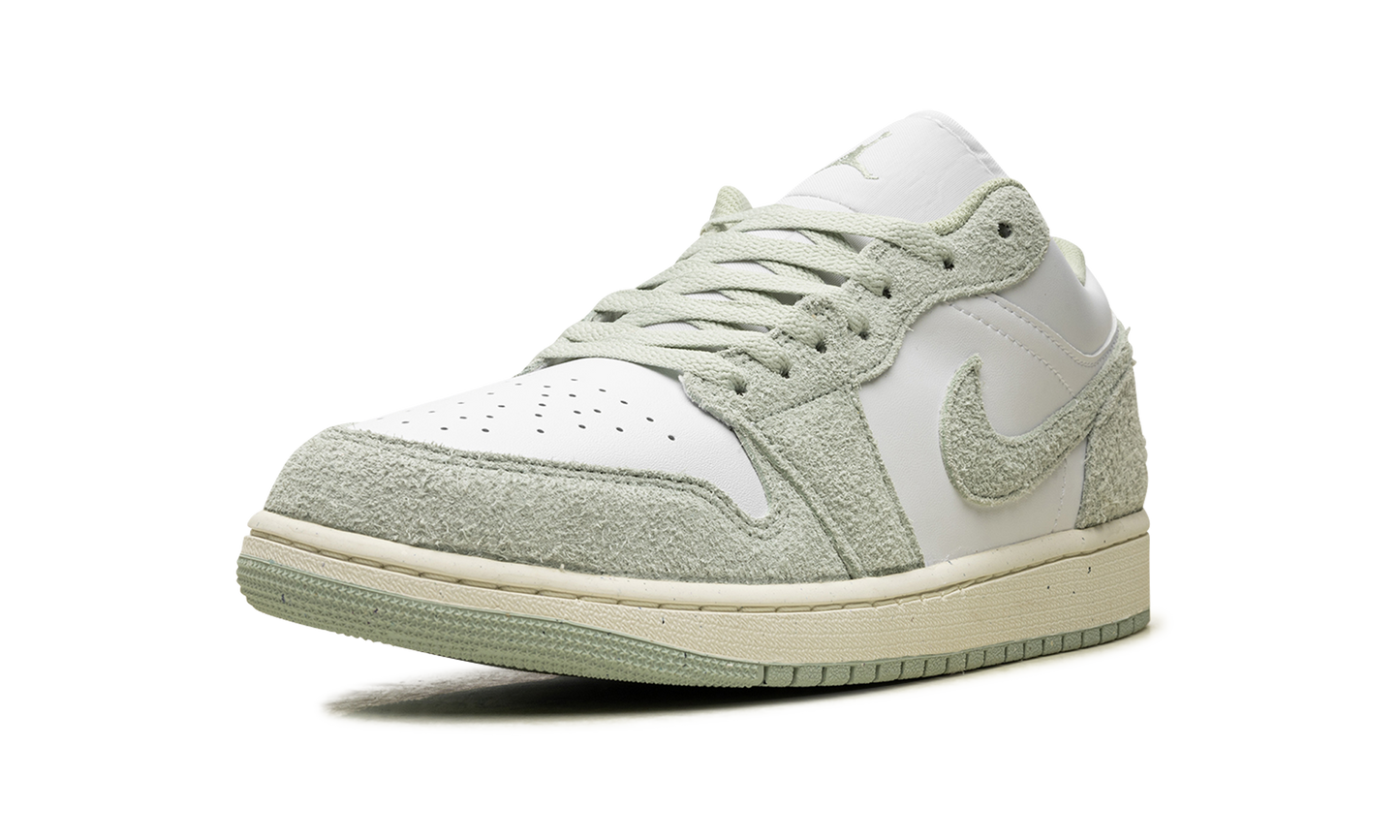Air Jordan 1 Low SE Seafoam FN5214 131