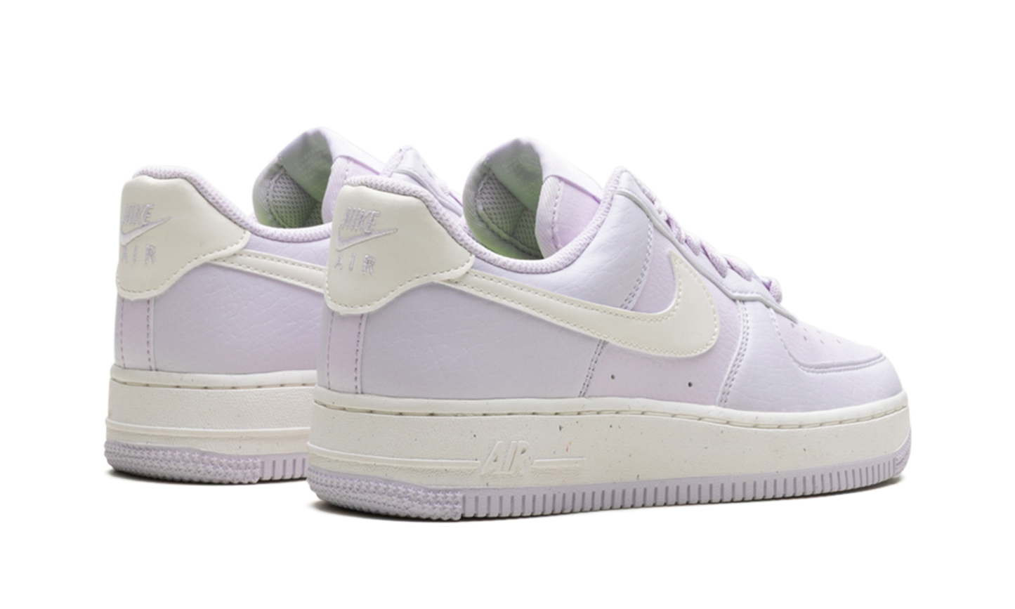 Nike AIR FORCE 1 '07 NEXT NATURE WMNS Barely Grape DV3808 500
