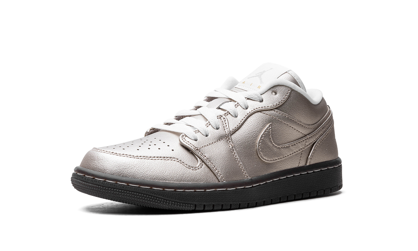 Air Jordan 1 Low SE WMNS Metallic Zinc HQ3529 099