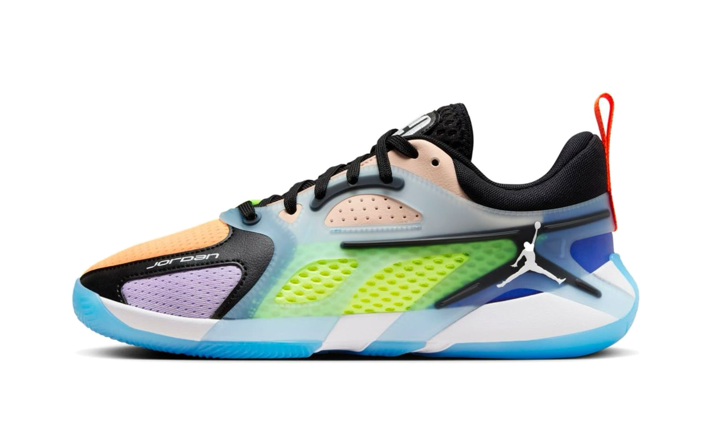 Air Jordan Heir Wmns Her Collective FZ2471 018