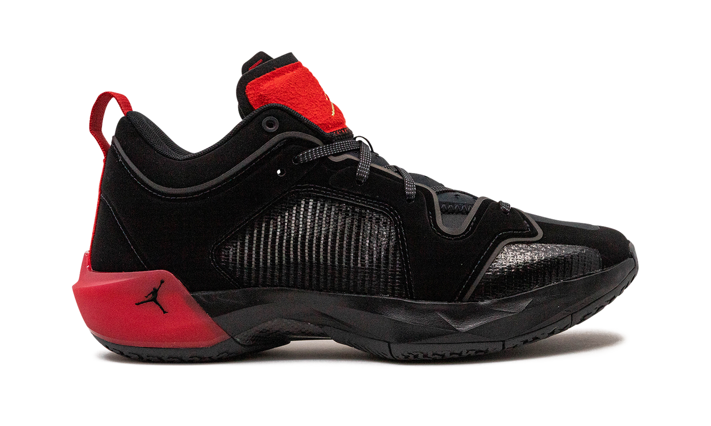Air Jordan 37 Low Bred DQ4122 007