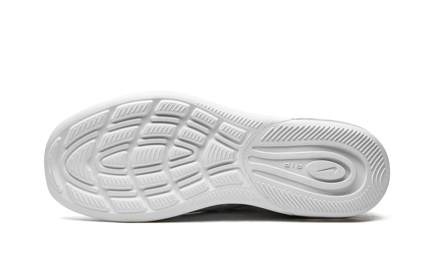 Nike AIR MAX AXIS MNS WMNS AA2168 100