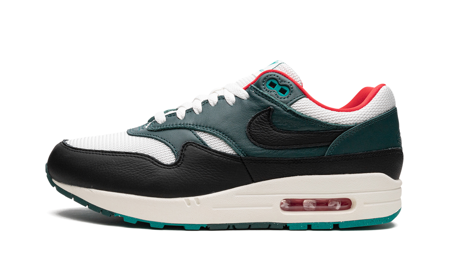 Nike Air Max 1 "LeBron James x Liverpool" FB8914 100
